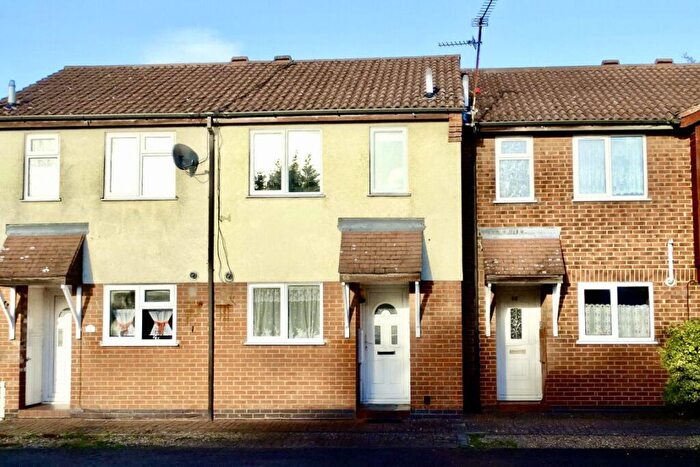 2 Bedroom Terraced House To Rent In Martinsbridge Parnwell, PE1