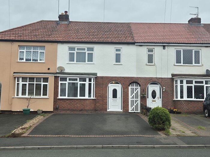 3 Bedroom Terraced House To Rent In Saltwells Road, Netherton, DY2