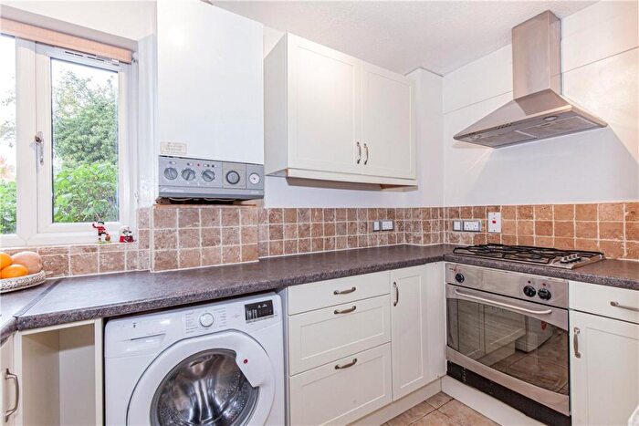 2 Bedroom Apartment To Rent In Sunderland Avenue, Oxford, Oxfordshire, OX2