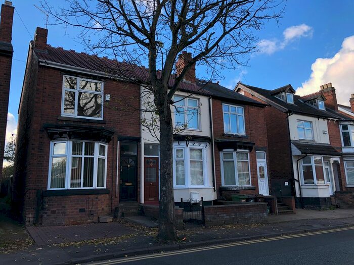 3 Bedroom End Of Terrace House To Rent In Hordern Road, Wolverhampton, WV6