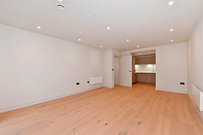 2 Bedroom Apartment To Rent In St. Georges Road, Cheltenham, Gloucestershire, GL50