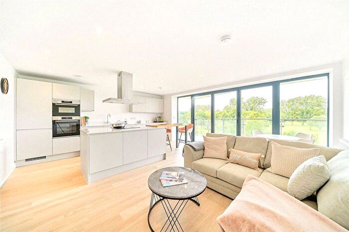 1 Bedroom Flat For Sale In Forest View, London, E4