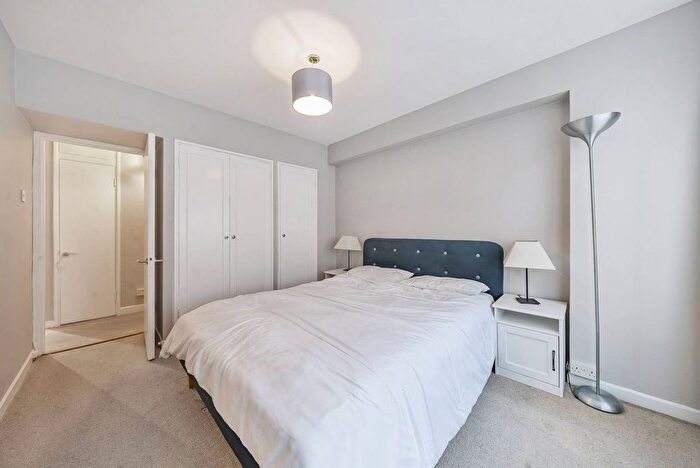 2 Bedroom Flat To Rent In St Edmunds Terrace, Primrose Hill, London, NW8