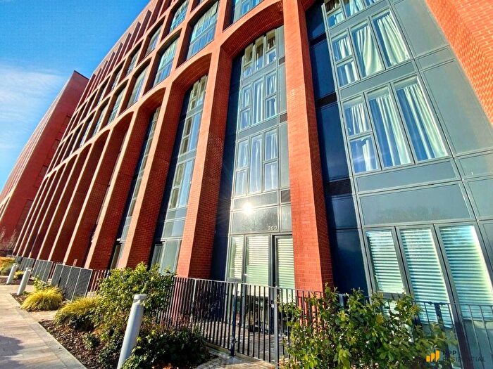 1 Bedroom Flat For Sale In City Gardens, Castlefield, M15