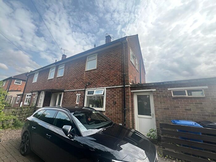 3 Bedroom Semi-Detached House To Rent In Sanderson Road, Chaddesden, DE21