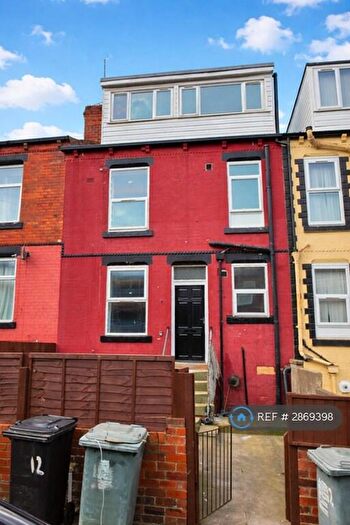 3 Bedroom Terraced House To Rent In Rydall Terrace, Leeds, LS11