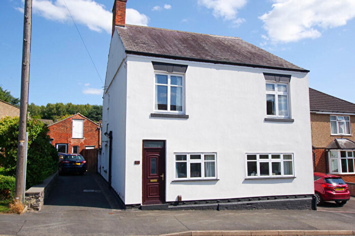 4 Bedroom Detached House For Sale In Cademan Street, Whitwick, LE67