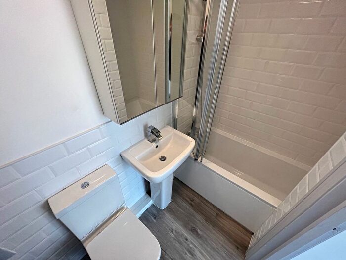 1 Bedroom Studio To Rent In Westby Road, Bournemouth, BH5