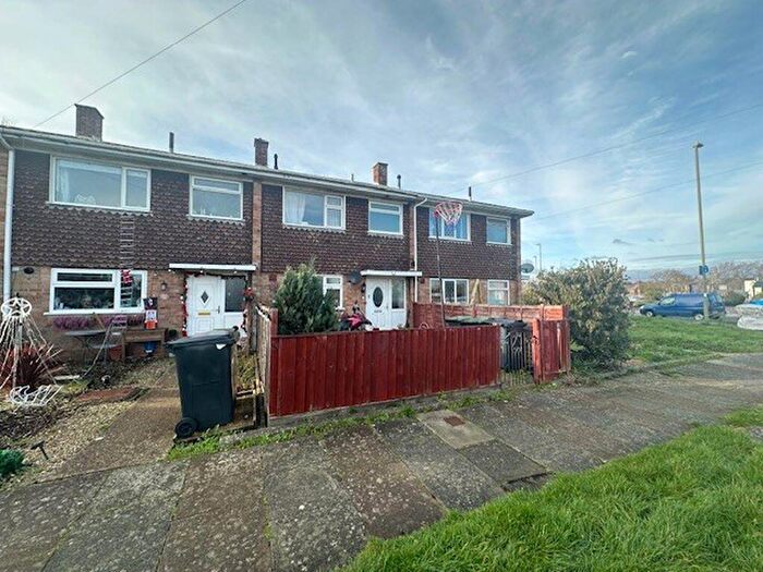 3 Bedroom Terraced House To Rent In Privett Road, Gosport, PO12