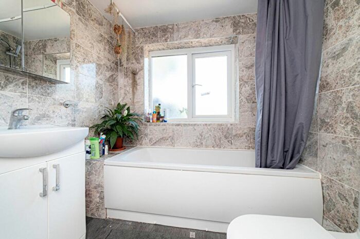 3 Bedroom Terraced House For Sale In King Edward Street, Whitstable, CT5