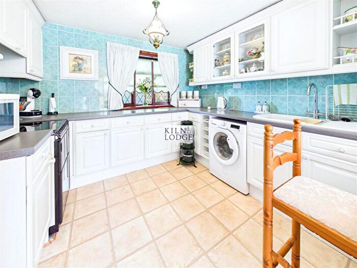 3 Bedroom Terraced House For Sale In Larkspur Close, South Ockendon, RM15