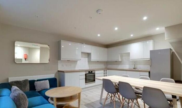 4 Bedroom Terraced House To Rent In Edward Street, Brighton, BN2