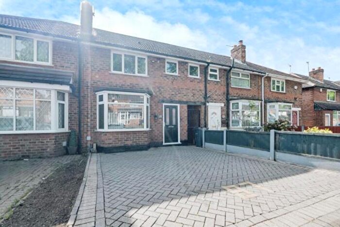 3 Bedroom Terraced House To Rent In Birkenshaw Road, Birmingham, B44