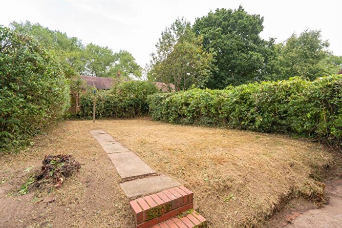 3 Bedroom Terraced House For Sale In Bannister Drive, Leyland, PR25
