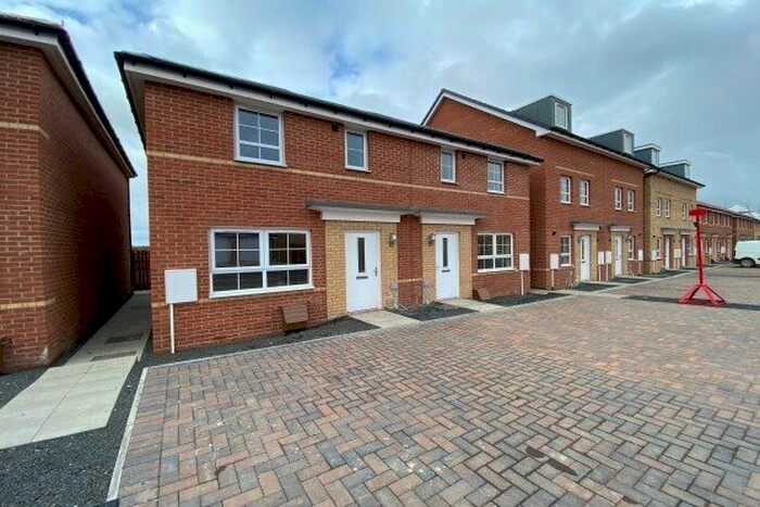 3 Bedroom Property To Rent In Lavender Way, Cramlington, NE23