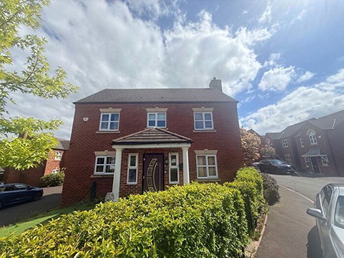 4 Bedroom Detached House For Sale In Bhullar Way, Oldbury, West Midlands, B69