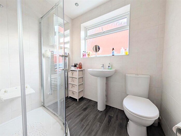 3 Bedroom Semi Detached House For Sale In Winster Crescent, Melton Mowbray, LE13