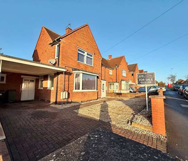 3 Bedroom Semi-Detached House For Sale In Brabazon Road, Oadby, Leicester, LE2