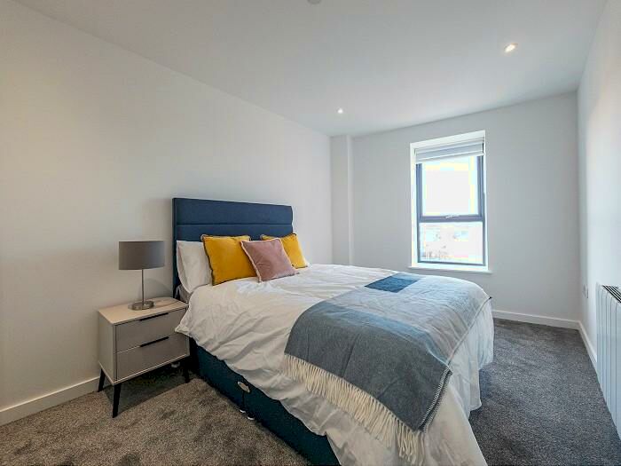 2 Bedroom Apartment To Rent In North Star House, Swindon, SN2