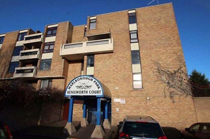 2 Bedroom Flat To Rent In Kenilworth Court, Washington, NE37