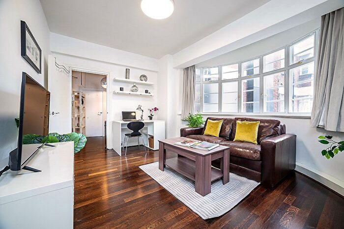 1 Bedroom Flat To Rent In Orsett Terrace, London, W2