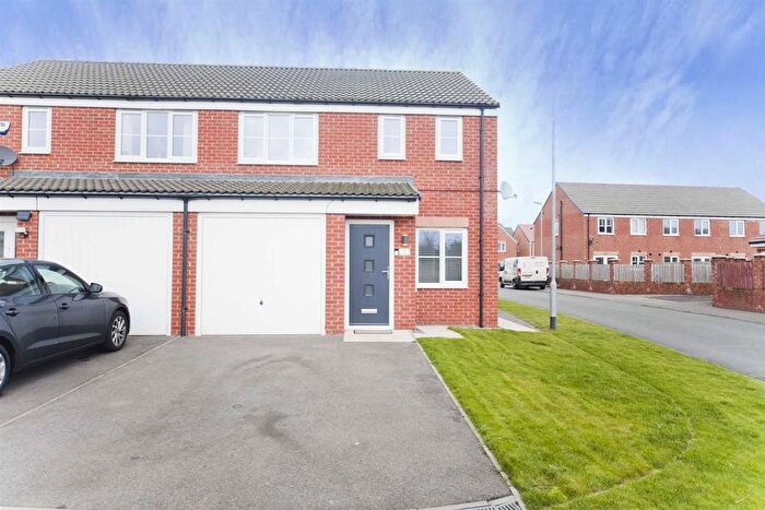3 Bedroom Detached House For Sale In Avro Gardens, Hartlepool, TS25