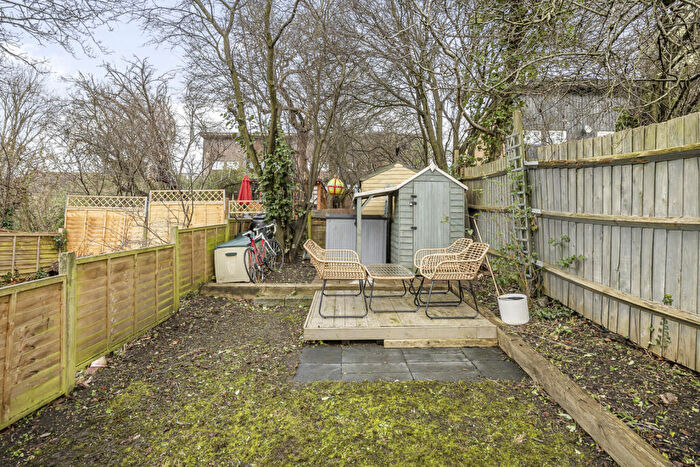 1 Bedroom Apartment For Sale In St. German's Road, London, SE23