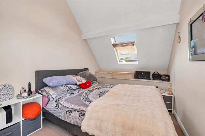2 Bedroom Cottage For Sale In Harmer Place, Wattisfield, Diss, IP22