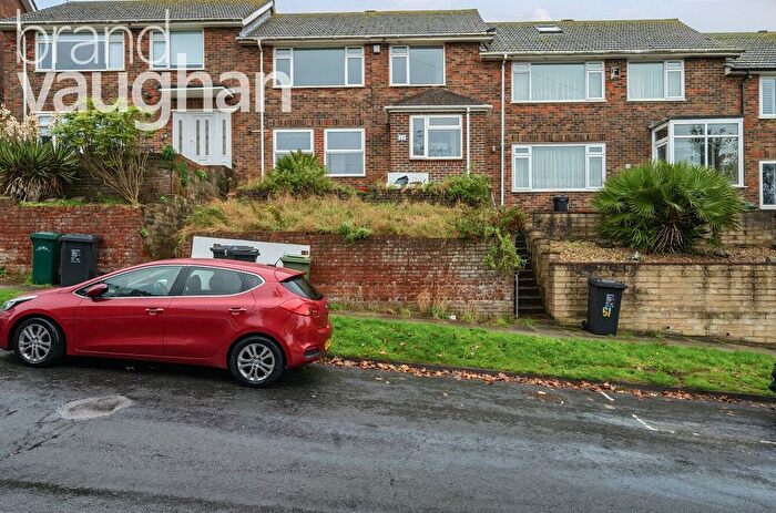 6 Bedroom Terraced House To Rent In Findon Road, Brighton, East Sussex, BN2