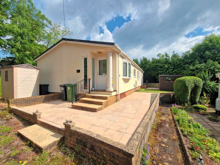 2 Bedroom Park Home For Sale In Drake Avenue, Ringswell Park, Exeter, EX2