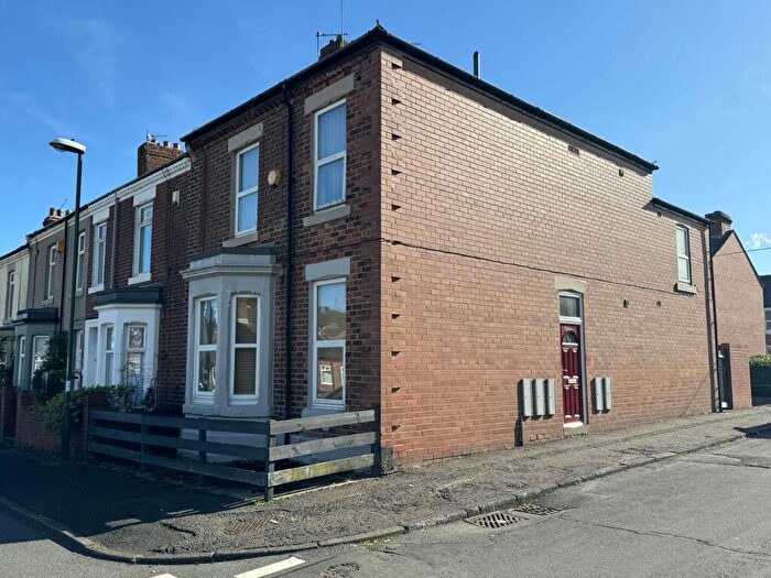 Studio To Rent In Bede Burn Road, Jarrow, Tyne And Wear, NE32