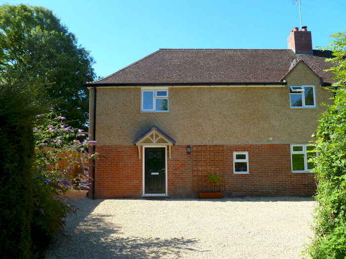 4 Bedroom Cottage To Rent In Stevens Drove, Houghton, SO20