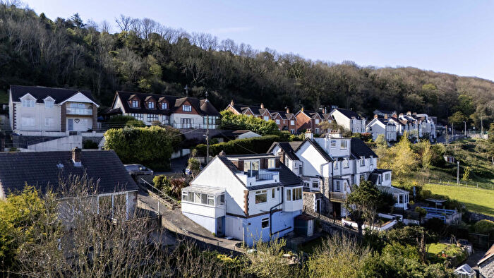 3 Bedroom Bungalow For Sale In Kewstoke Road, Kewstoke, Weston-Super-Mare, BS22