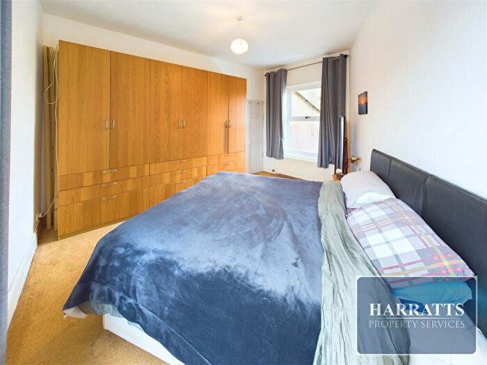 3 Bedroom End Of Terrace House For Sale In Hulme Street, Stockport, SK1