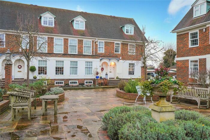 3 Bedroom Semi-Detached House To Rent In Church Road, London, SW19