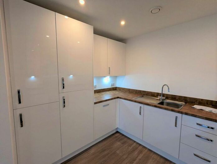 1 Bedroom Flat To Rent In Cooper Avenue, Birmingham, B31