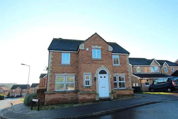 4 Bedroom Detached House To Rent In Broadwell Drive, Wrose, Shipley, BD18