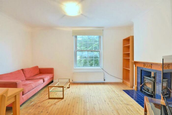 2 Bedroom Apartment To Rent In Abbey Road, St Johns Wood, NW8