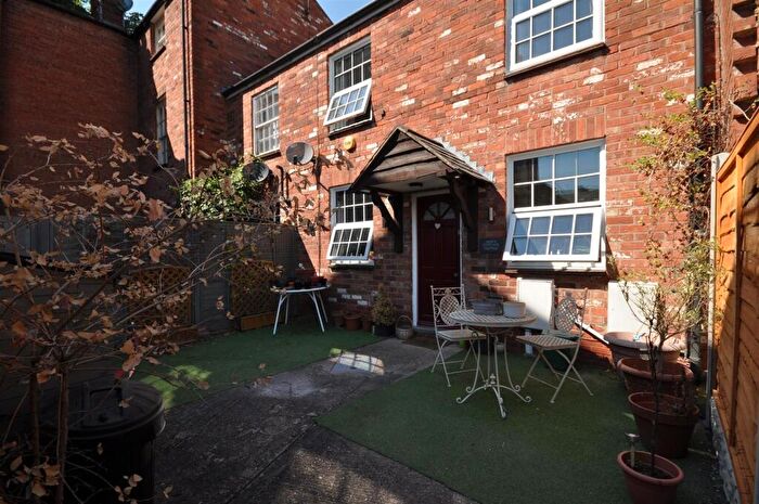 2 Bedroom Character Property To Rent In Windsor Street, Leamington Spa, CV32