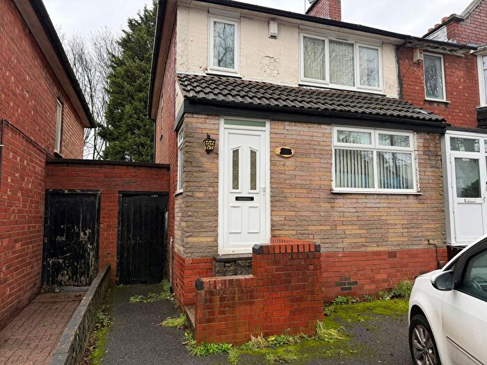 3 Bedroom End Terrace House For Sale In Fernhurst Road, Alum Rock, Birmingham, B8
