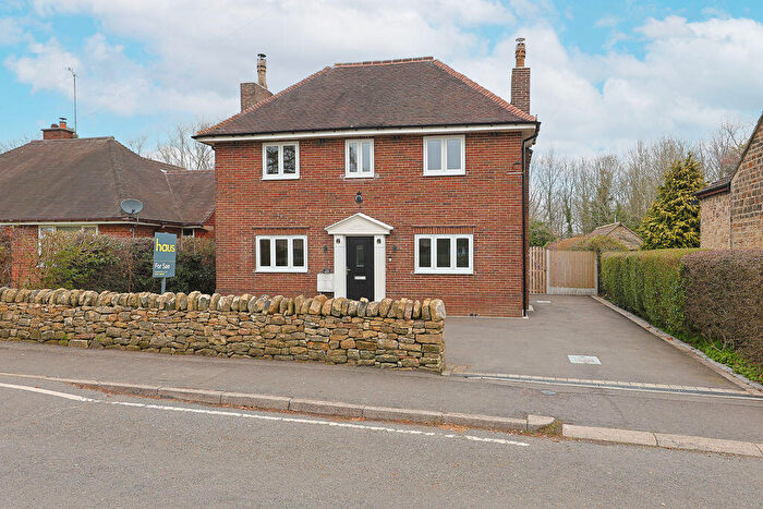 3 Bedroom Detached House For Sale In Holmgate Road, Holmgate, Chesterfield, S45