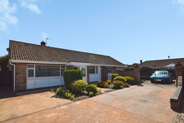 3 Bedroom Bungalow For Sale In Beckett Close, Skegness, PE25