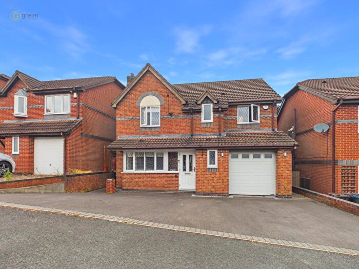 4 Bedroom Detached House For Sale In Warwick Road, Sutton Vesey, Sutton Coldfield, B73