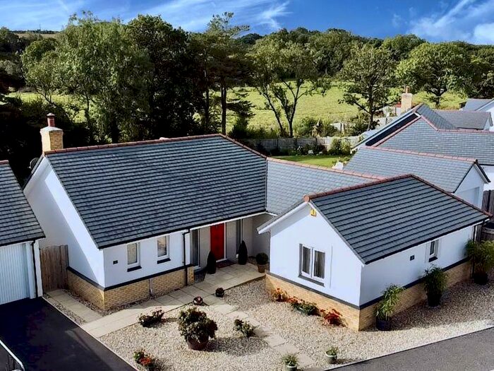 3 Bedroom Detached Bungalow For Sale In Moore Crescent, Holsworthy., EX22