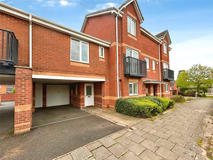2 Bedroom Parking To Rent In Trimpley Drive, Daimler Green, Radford, Coventry, CV6