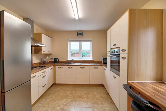 4 Bedroom Detached House For Sale In Parc Panteg, Pontypool, NP4