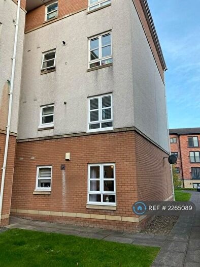 2 Bedroom Flat To Rent In Old Castle Gardens, Glasgow, G44