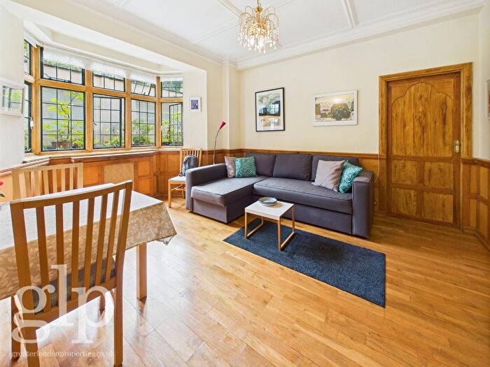 1 Bedroom Flat To Rent In Judd Street, Bloomsbury, WC1H