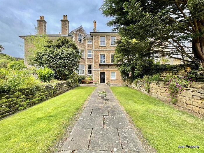 2 Bedroom Flat For Sale In Maze Hill, St Leonards On Sea, TN38