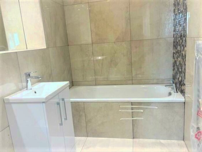 1 Bedroom Flat To Rent In Fortis Green, East Finchley, N2